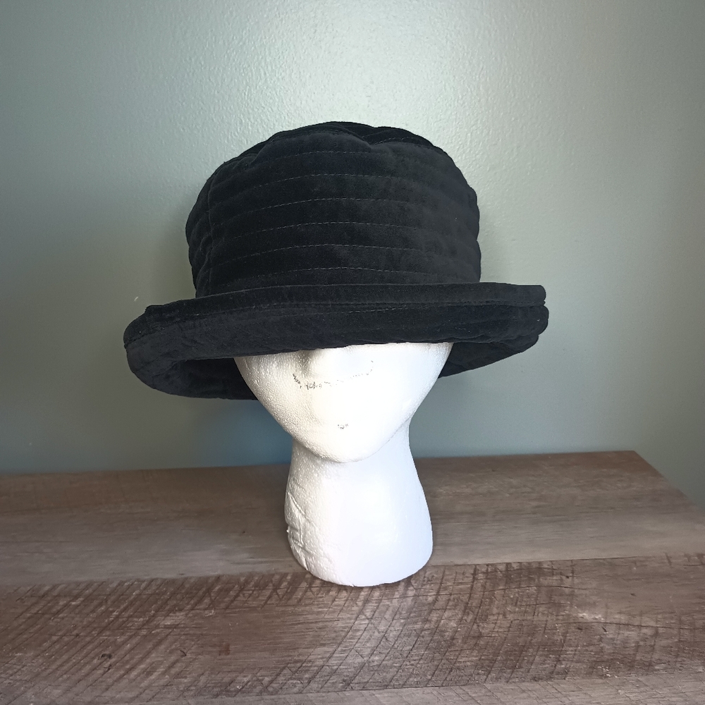 Vtg Toucan Collection New York 90s Velvet Bucket Hat Black Goth Indie Britpop